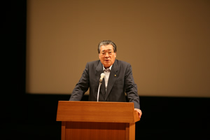 日本ＰＣＡ教育振興会会長　鈴木仁の挨拶でスタート